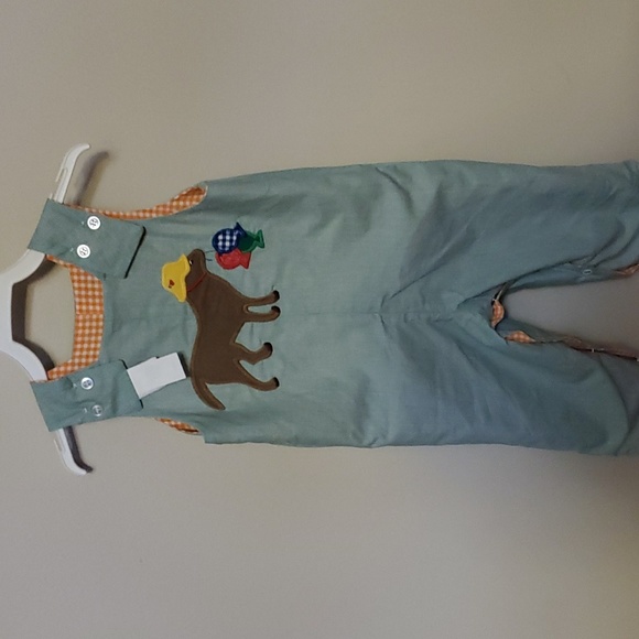 Size 12 months Bailey Boys outfit - Picture 2 of 3